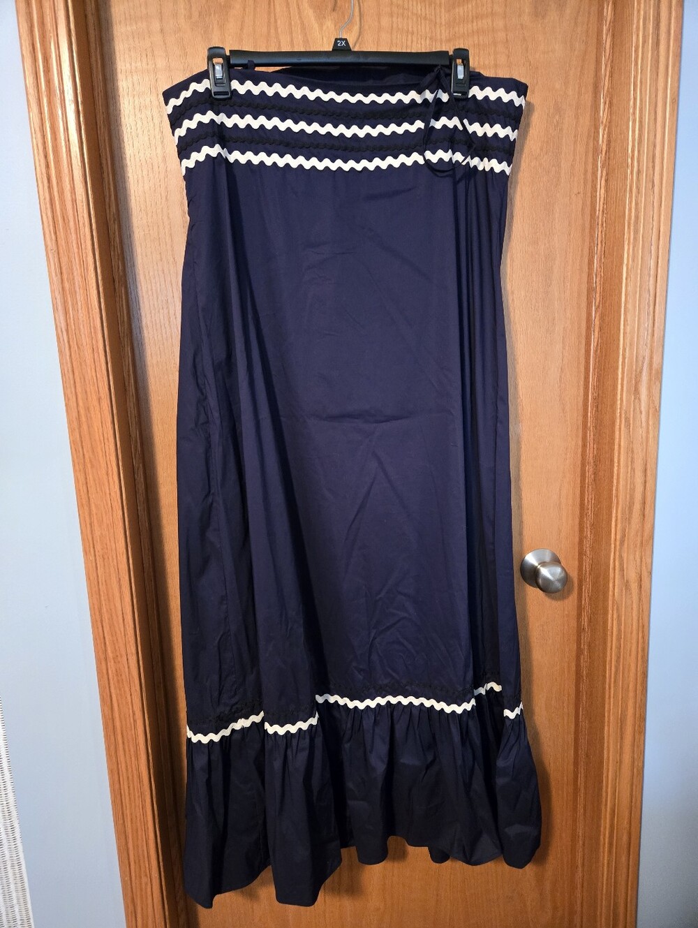 Vineyard Vines Navy Maxi Dress with White Trim